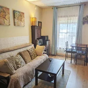 Uptown Area, Cozy King Suite, Quiet And Private, Free Parking, Walk To Restaurants Aparthotel